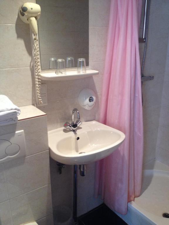 Budget Season Star Hotel Amesterdão Quarto foto
