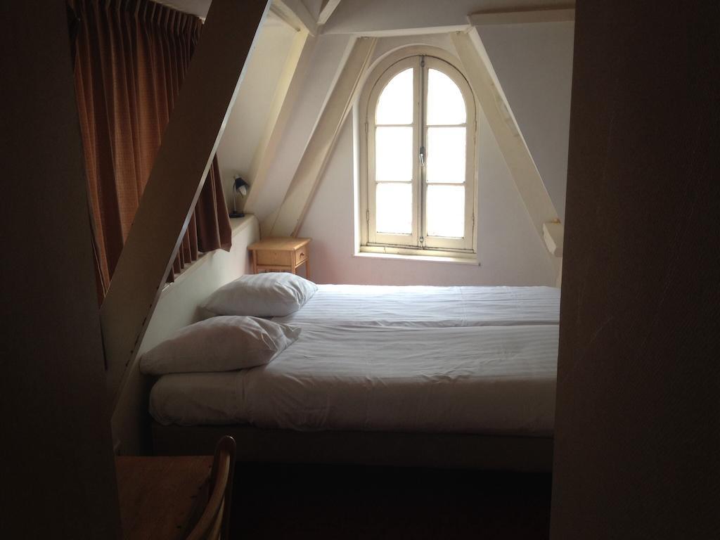 Budget Season Star Hotel Amesterdão Quarto foto